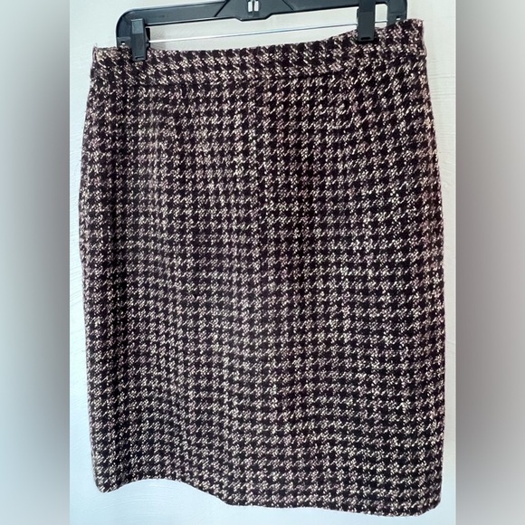 Charter Club Women’s Size 14 Wool Blend button down fully lined skirt - Picture 2 of 3